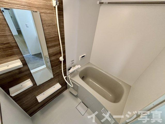 【浴室】 | ルミエールM平安通