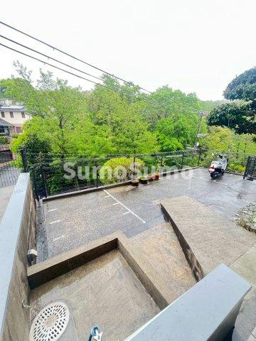 甲山グリーンハイツの外観