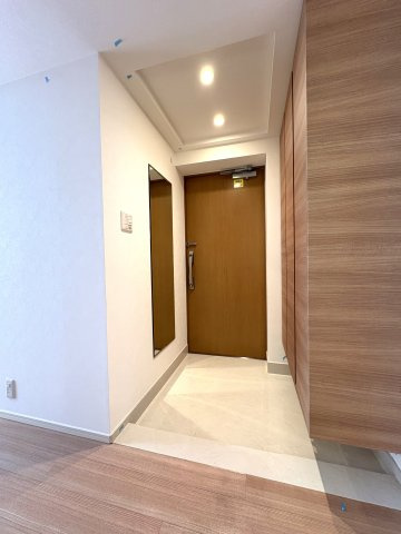 Live Lightly in Fujisawa.  身軽に暮らす、藤沢。の玄関