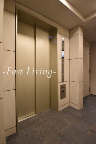 IBIS市ヶ谷のロビー