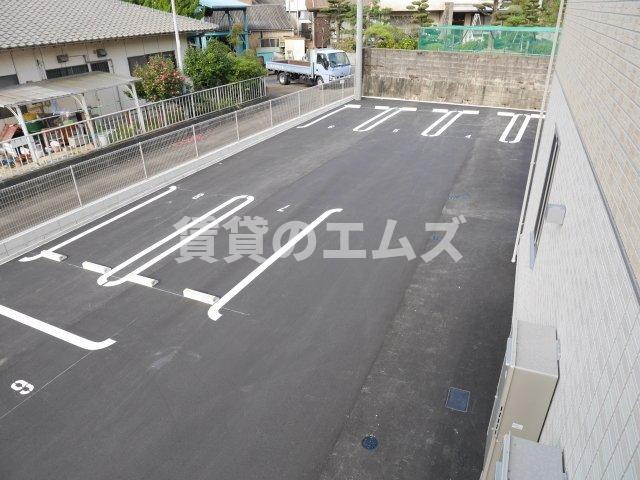 【駐車場】 | Ｄ－room空港南 | Ｄ－room空港南の駐車場