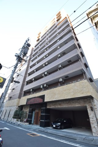ガラ・グランディ大手町のエントランス