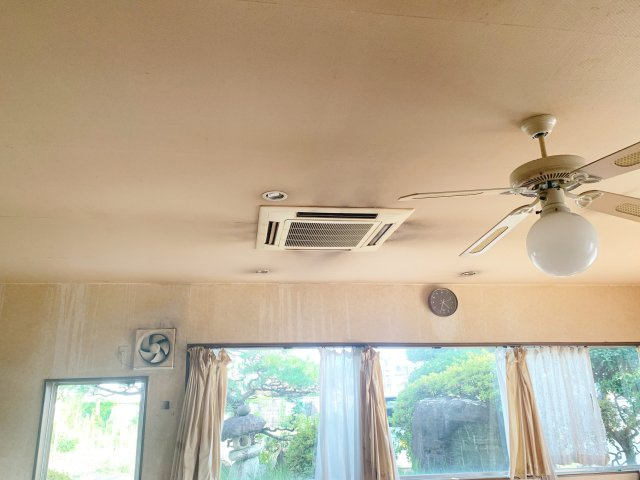 【内装】 | 残置物となります
