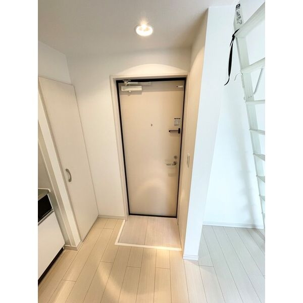 Aria(アリア)　名古屋市賃貸　仲介手数料無料の玄関