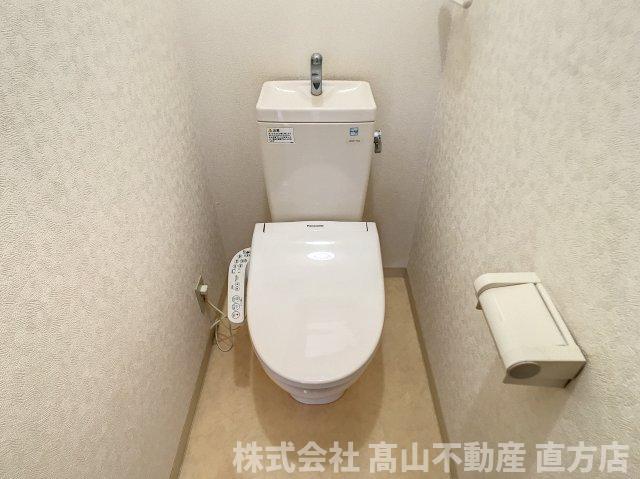 直方市大字頓野のアパートのトイレ