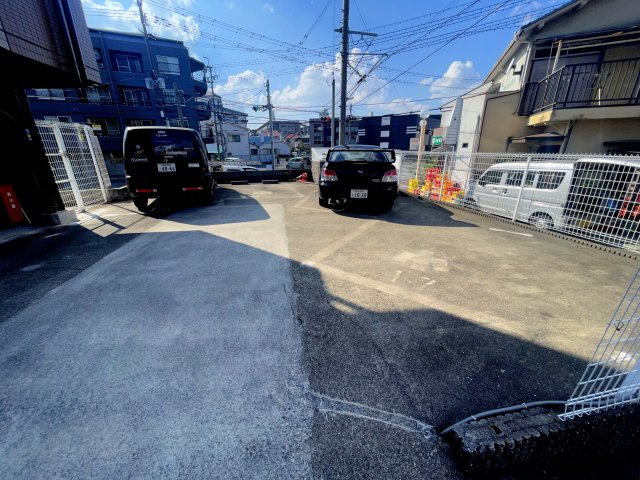 【駐車場】 | KSスクエア