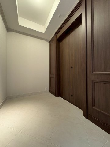 グラングリーン大阪THE NORTH RESIDENCE　扇町小学校の玄関|玄関