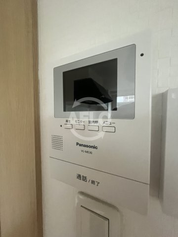 エンシンビル北大阪のセキュリティ|モニター付きインターホン