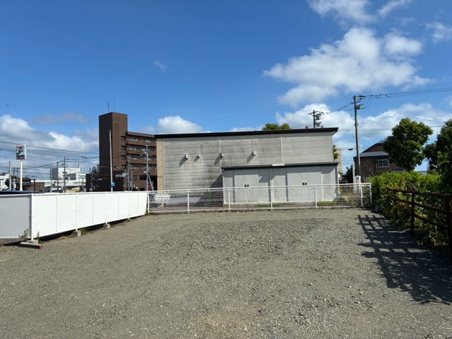 LA LUCEの駐車場