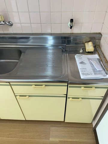 緒方ビルのキッチン|同建物別部屋 現況優先