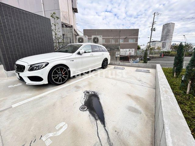 【駐車場】 | セレニテ福島アリア