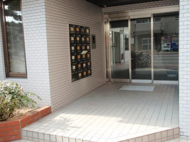 【エントランス】
