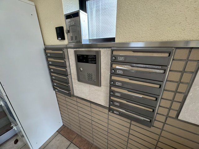 シャルル上新庄のその他共用部分