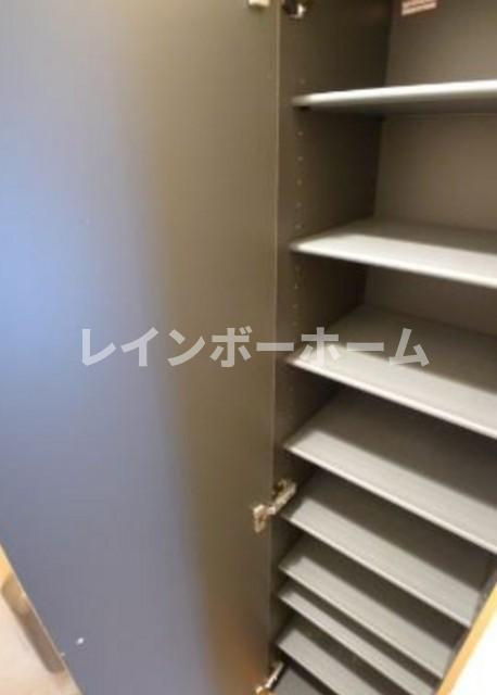 仲介手数料50％半額キャンペーン物件の玄関|玄関です