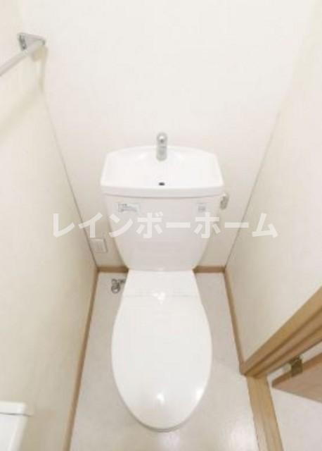仲介手数料50％半額キャンペーン物件のトイレ|トイレもきれいです