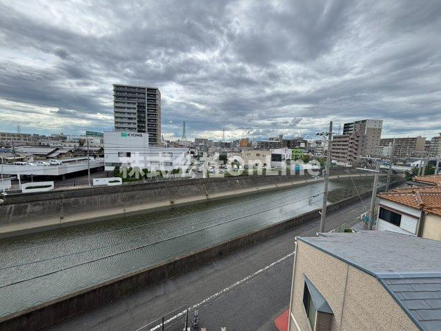 ベルジュネスの展望