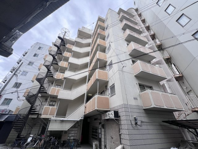 プレアール西明石の外観