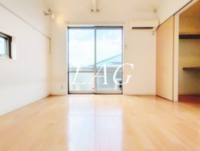 【居間・リビング】 | サンノール | 洋室のお部屋です。