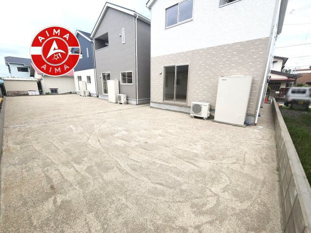 福岡市東区西戸崎4丁目第21-3棟（3号棟）の外観|お庭で自由な時間を過ごせます。