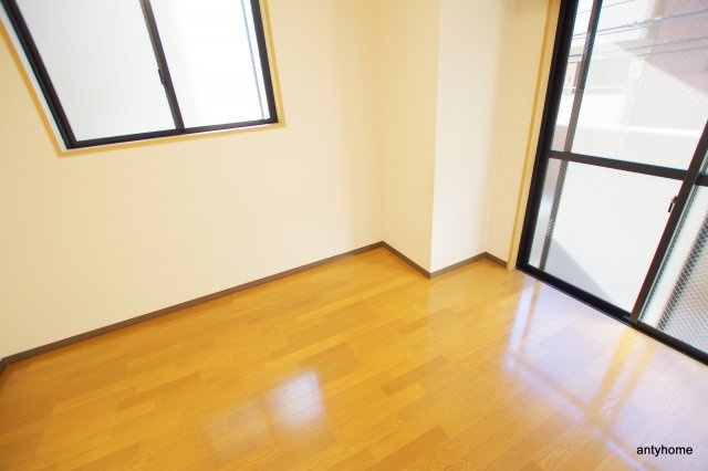 ラナップスクエア南森町　仲介手数料無料の洋室