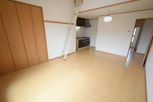 シャッセ中原の寝室