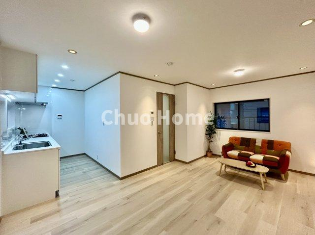 江戸川区南葛西3丁目中古住宅のキッチン|ダイニングキッチン