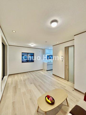 江戸川区南葛西3丁目中古住宅のキッチン|ダイニングキッチン