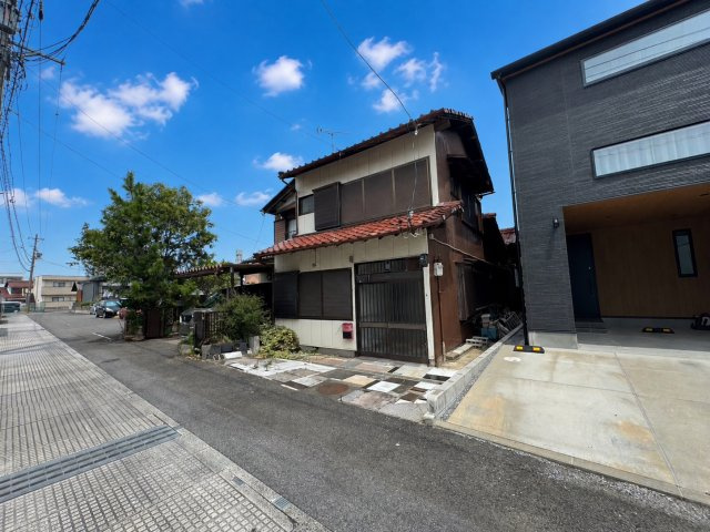 【商談中】中古戸建　大垣市林町8丁目の外観