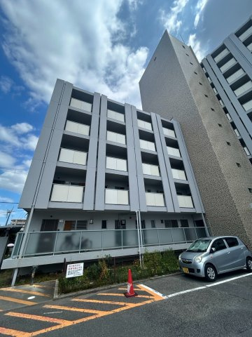 鳴尾小松住宅Ｃ棟の外観