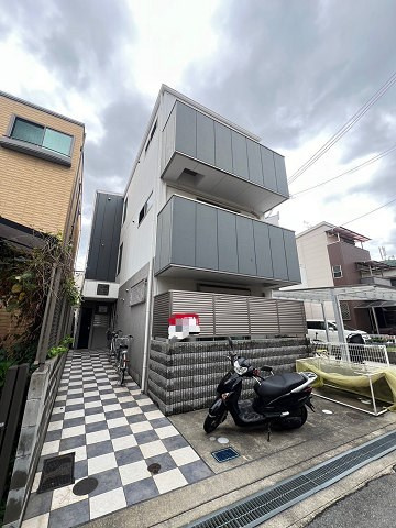 尼崎市宮内町２丁目のアパート