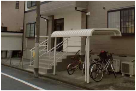 エステートピア要町のエントランス