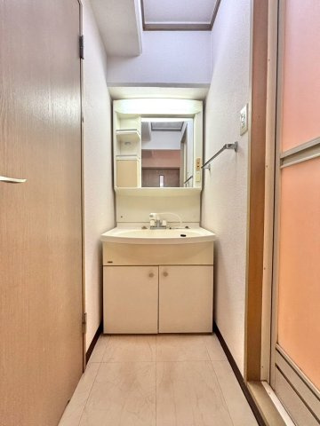 アメニックス大手町の洗面所