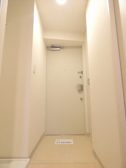 【玄関】エステムプラザ大手前エヴァース 