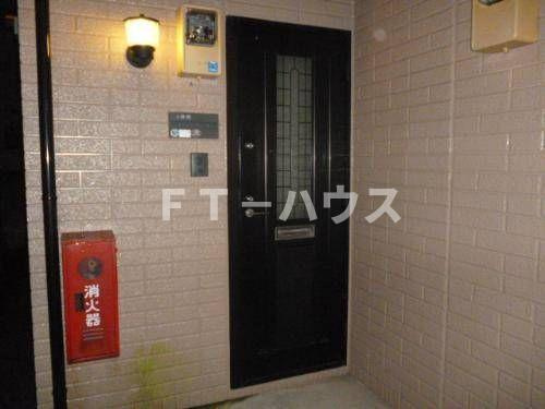 クレール松飛台の玄関