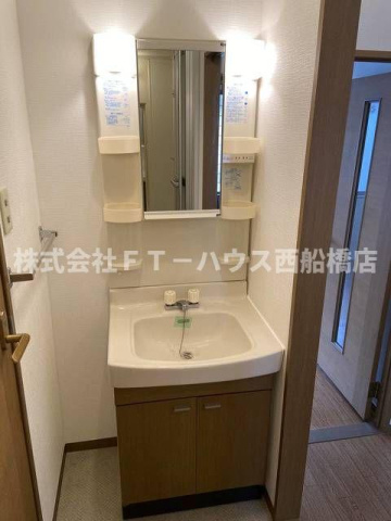 クレール松飛台の洗面所