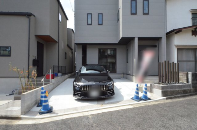 上平良の駐車場|廿日市市役所前電停徒歩14分、JR廿日市駅徒歩19分
駐車2台可能です