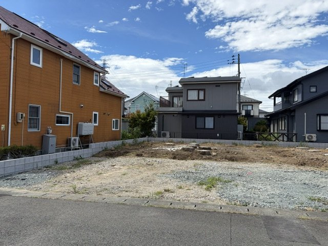 滝沢市室小路　第3の前面道路含む現地写真