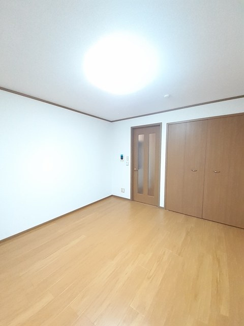 ジョリロジュマンの居間・リビング