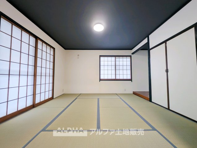 あきる野市秋川5丁目　中古戸建の和室|日本らしい落ち着いた雰囲気の和室です