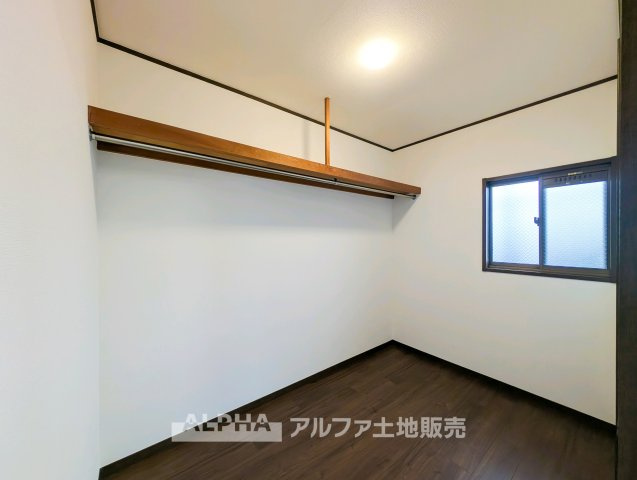 あきる野市秋川5丁目　中古戸建の収納|こまごまとしたものを収納できそうですね