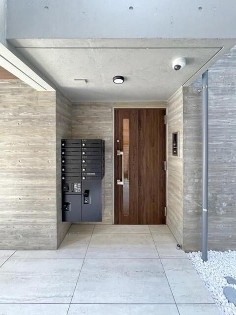 CASA PIAZZA池袋のエントランス