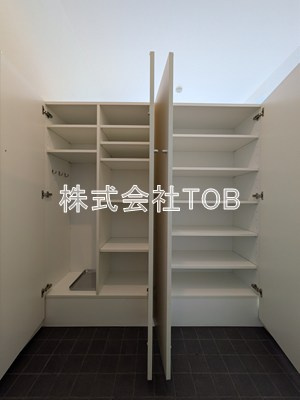 【設備】 | ガーデニエール砧ウエスト | シューズボックス