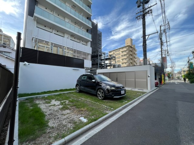 エステムコート名古屋平安通クチュール　名古屋市賃貸　仲介手数料無料の駐車場