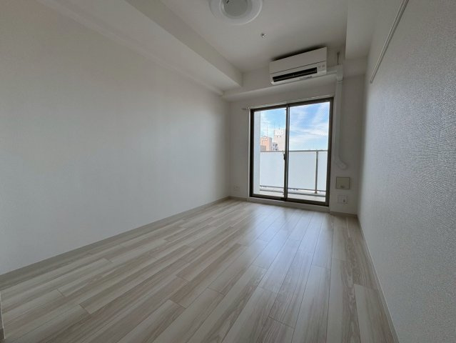 エステムコート名古屋平安通クチュール　名古屋市賃貸　仲介手数料無料の居間・リビング