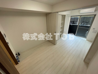 【洋室】 | ガーラ・ヒルズ千歳烏山 | ※同物件別号室参考写真※