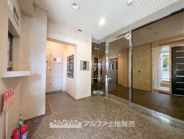 プラネ国立さくら通りのロビー
