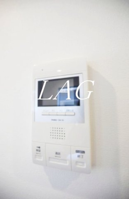 【セキュリティ】 | TRIBECA（トライベッカ） | モニター付きインターホンになります。