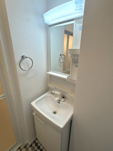 【独立洗面台】 | ルミアコート六町 | 同一仕様写真