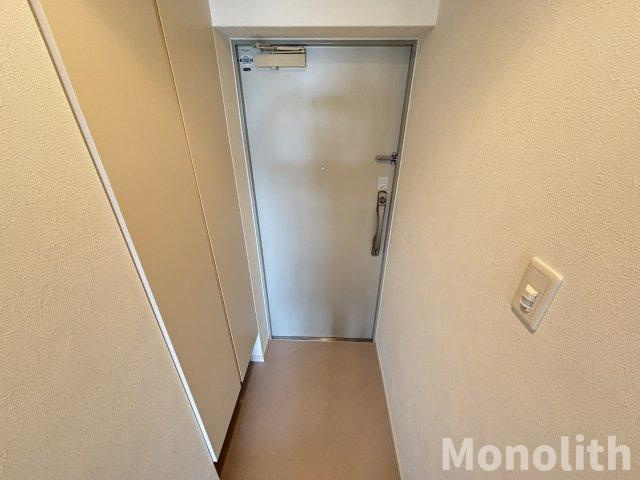 YF宮山台ガーデンの玄関