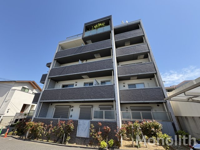 YF宮山台ガーデンの外観